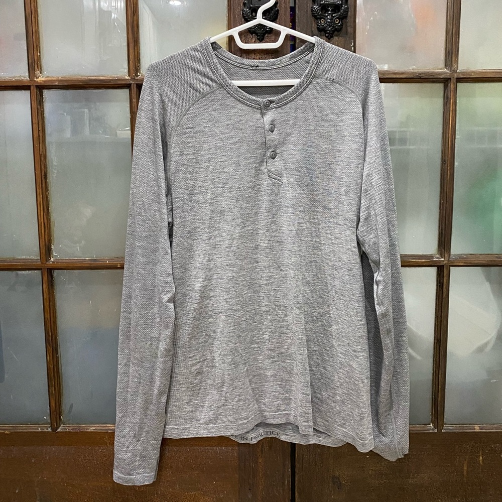 Lululemon Metal Vent Tech Henley (L)